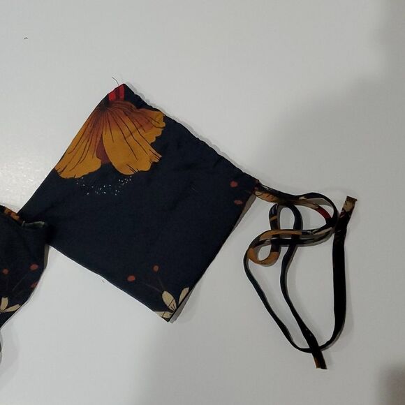 2 Piece Outfit   - Picture 15 of 16